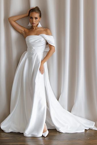 Атласное свадебное платье #2070